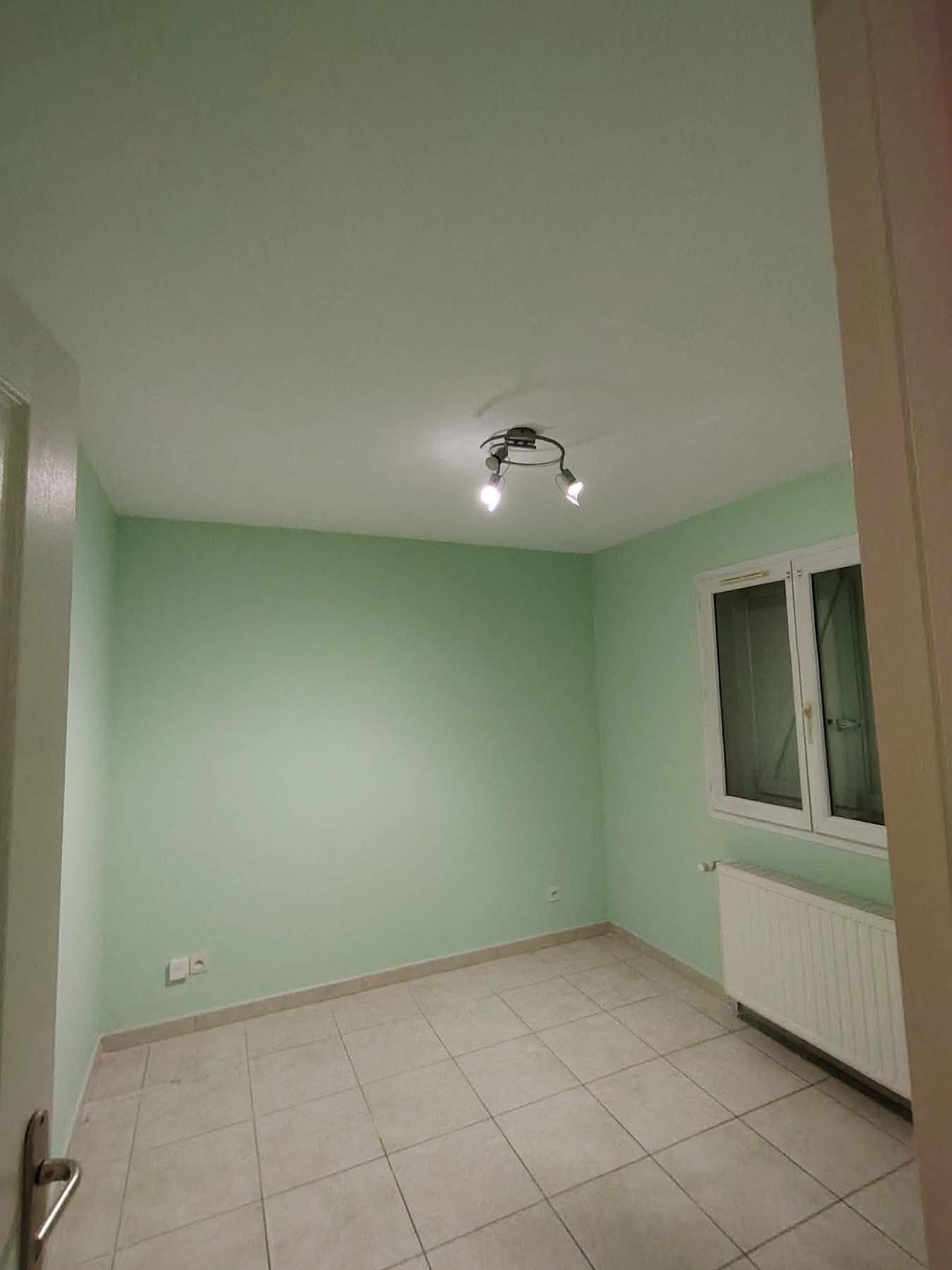 Après — Chambre peinture